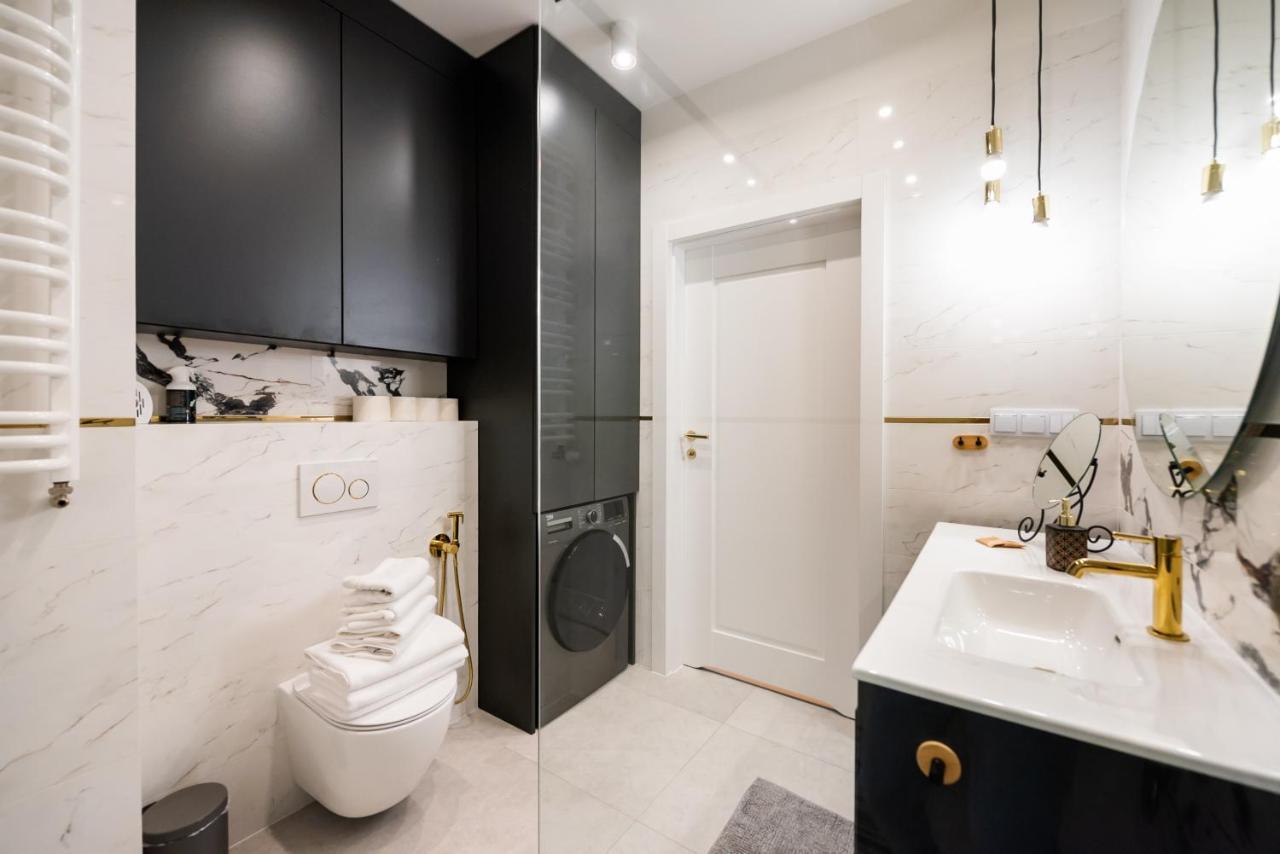 Wola Marble Apartment Warsaw Luaran gambar