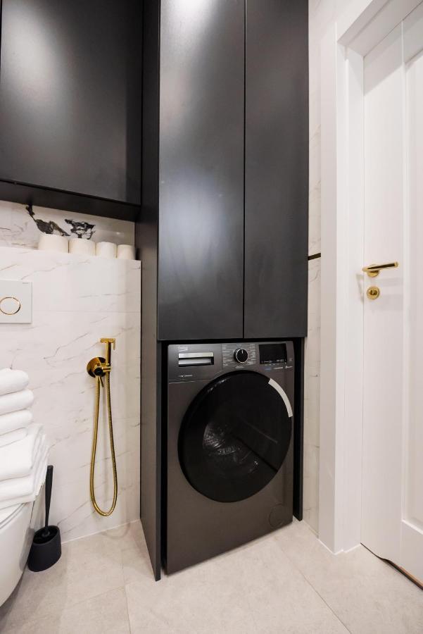Wola Marble Apartment Warsaw Luaran gambar